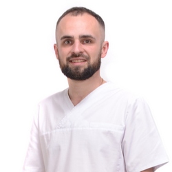 Врач-стоматолог: Караван Олег Ярославович